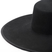 Load image into Gallery viewer, Two Tone Wool Fedora