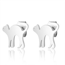 Load image into Gallery viewer, Stud Earrings