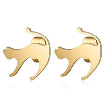Load image into Gallery viewer, Stud Earrings