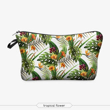 Load image into Gallery viewer, Cosmetic Bag - Juicy Lip