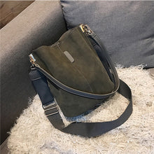 Load image into Gallery viewer, Bucket Bag