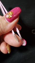 Load image into Gallery viewer, Slanted Eyebrow Tweezer