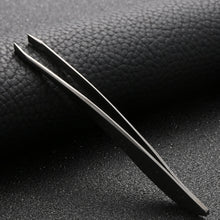 Load image into Gallery viewer, Slanted Eyebrow Tweezer