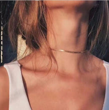 Load image into Gallery viewer, Choker Necklace