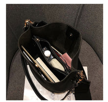 Load image into Gallery viewer, Bucket Bag