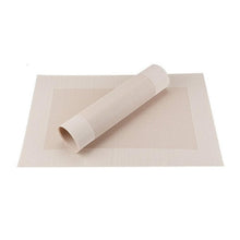 Load image into Gallery viewer, Non-slip washable placemats for dining