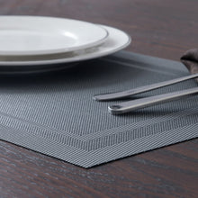 Load image into Gallery viewer, Non-slip washable placemats for dining