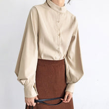 Load image into Gallery viewer, Lantern Sleeve Blouse
