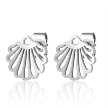 Load image into Gallery viewer, Stud Earrings
