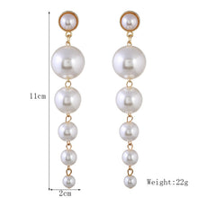 Load image into Gallery viewer, Pearl Earrings
