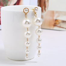 Load image into Gallery viewer, Pearl Earrings
