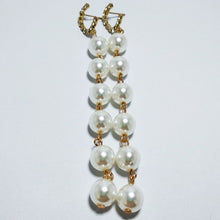 Load image into Gallery viewer, Pearl Earrings
