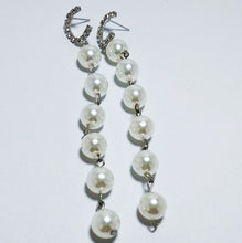 Load image into Gallery viewer, Pearl Earrings
