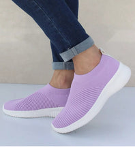 Load image into Gallery viewer, Flat Slip Ons
