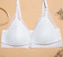 Load image into Gallery viewer, Wireless Lace Bralette
